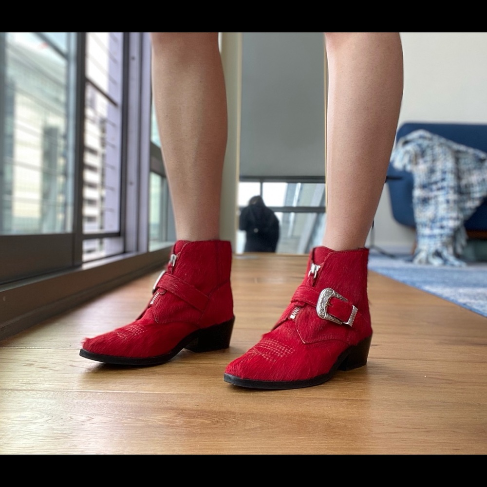 ☞ TOPSHOP Red Mohair Booties ☜